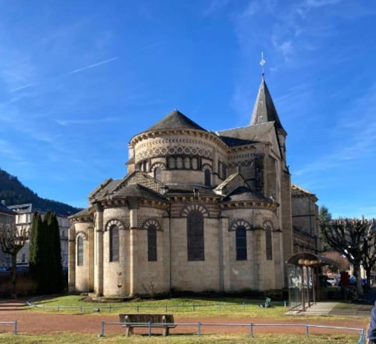 Appt Lumineux, Thermes Et Montagne La Bourboule Exterior photo