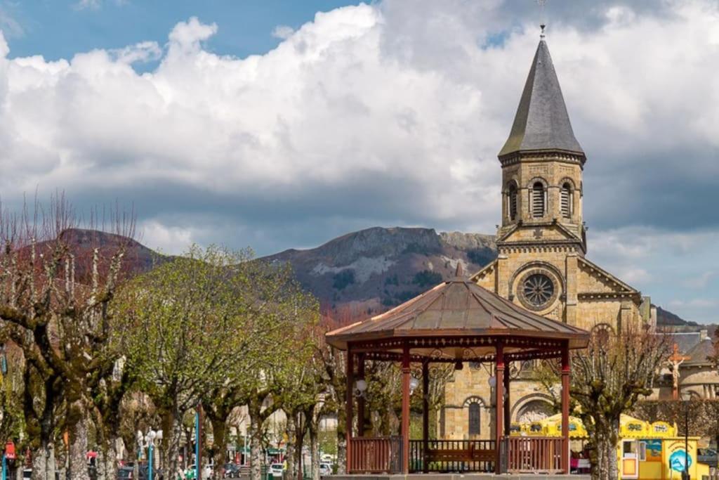 Appt Lumineux, Thermes Et Montagne La Bourboule Exterior photo