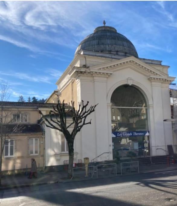 Appt Lumineux, Thermes Et Montagne La Bourboule Exterior photo